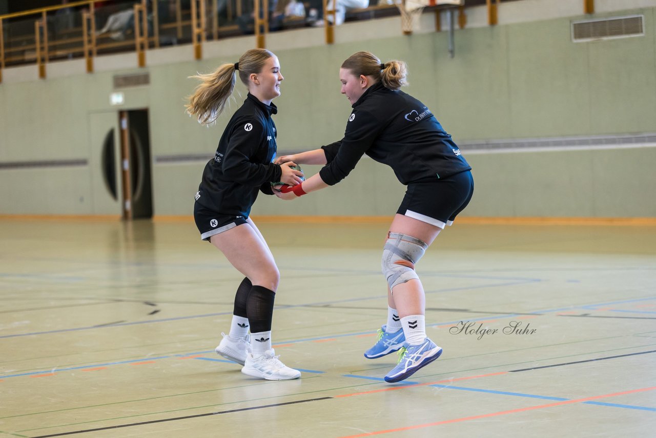 Bild 44 - wBJ SV Henstedt Ulzburg - Bramstedter TS : Ergebnis: 27:15